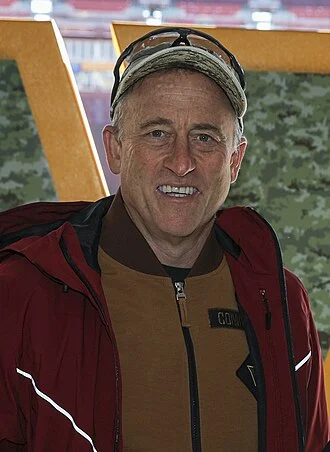 Josh Harris (businessman) height profile photo