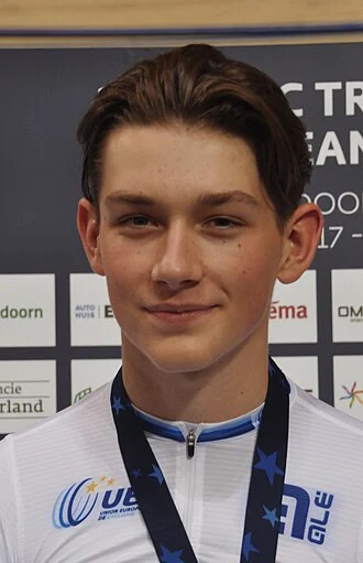 Josh Tarling height profile photo