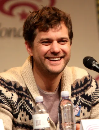 Joshua Jackson height profile photo