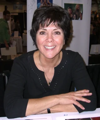 Joyce DeWitt height profile photo