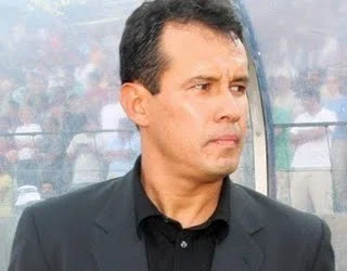 Juan Reynoso (footballer) height profile photo