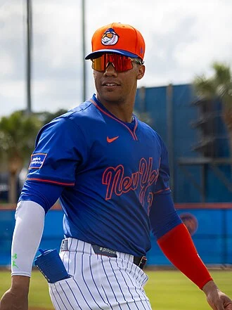 Juan Soto height profile photo