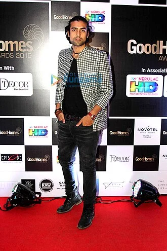Jubin Nautiyal height profile photo