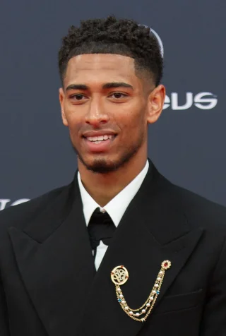 Jude Bellingham height profile photo