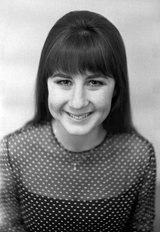Judith Durham height profile photo