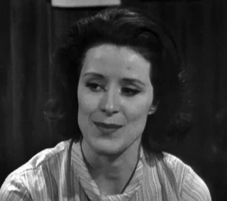 Judy Parfitt height profile photo
