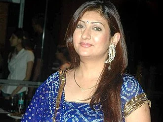 Juhi Parmar height profile photo