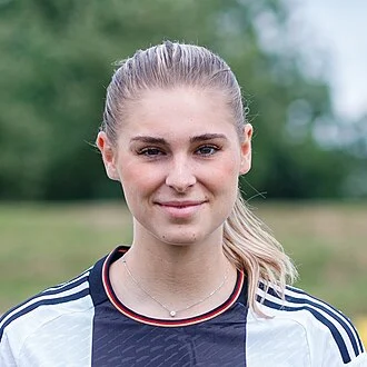 Jule Brand height profile photo