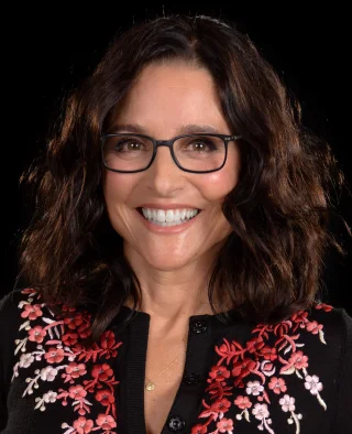 Julia Louis-Dreyfus height profile photo