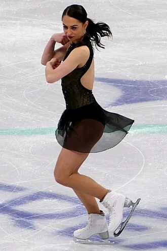 Julia Sauter height profile photo