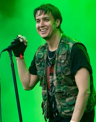 Julian Casablancas height profile photo