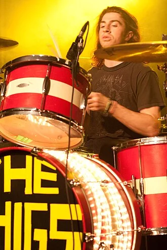 Julian Dorio height profile photo