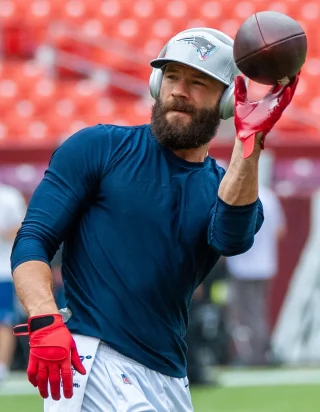 Julian Edelman height profile photo