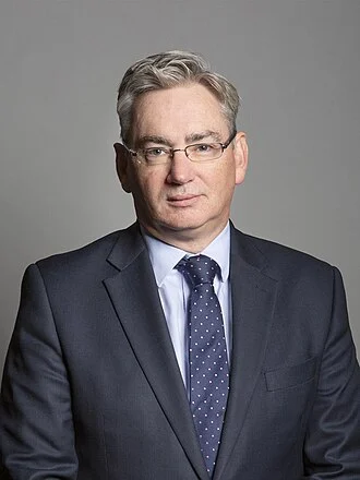 Julian Knight (politician) height profile photo