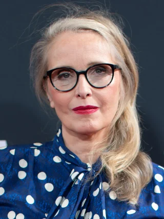 Julie Delpy height profile photo