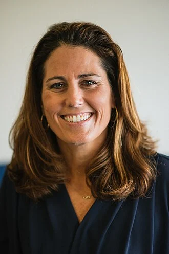 Julie Foudy height profile photo