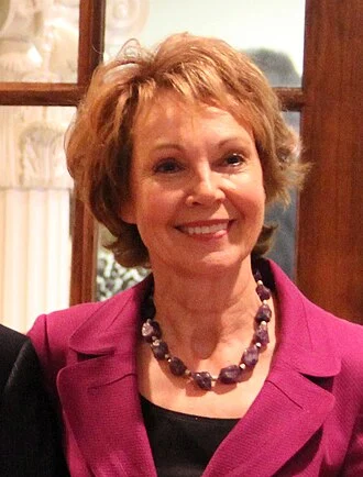 Julie Nixon Eisenhower height profile photo