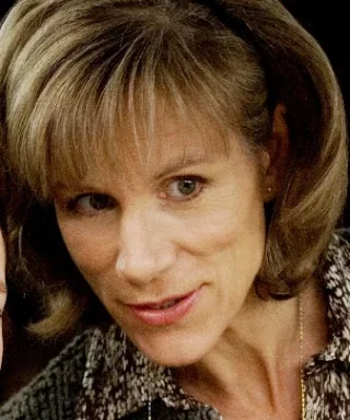 Juliet Stevenson height profile photo