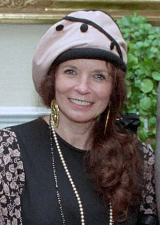 June Carter Cash height profile photo