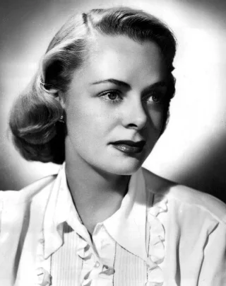 June Lockhart height profile photo