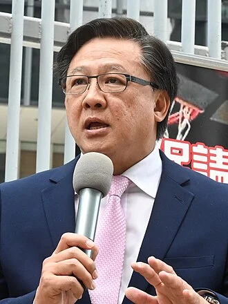 Junius Ho height profile photo