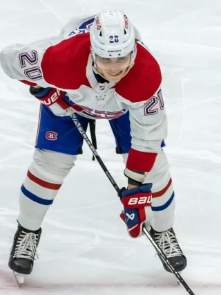 Juraj Slafkovský height profile photo