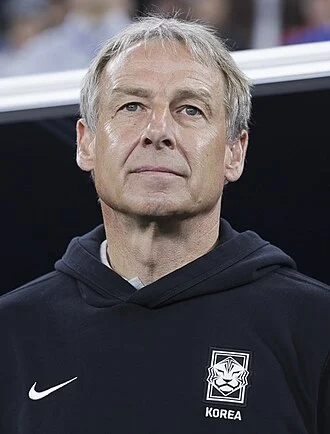 Jürgen Klinsmann height profile photo