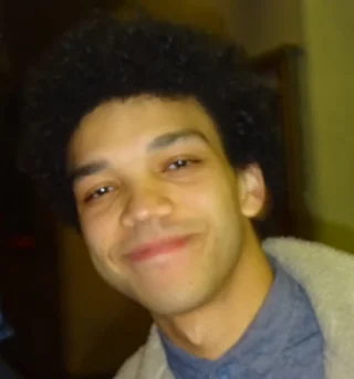 Justice Smith height profile photo