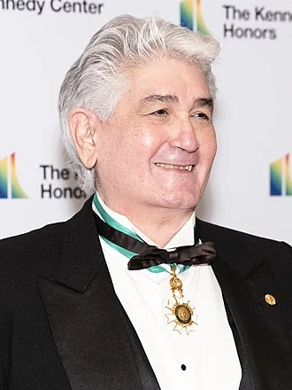 Justino Díaz height profile photo