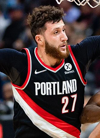 Jusuf Nurkić height profile photo