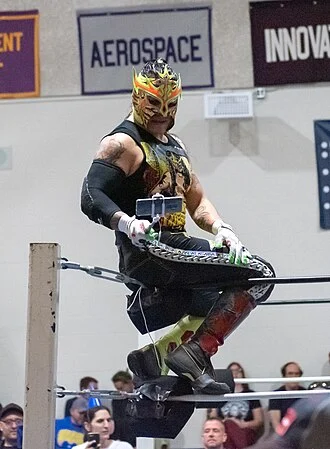 Juventud Guerrera height profile photo