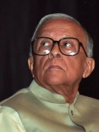 Jyoti Basu height profile photo