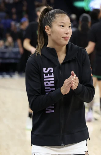 Kaitlyn Chen height profile photo