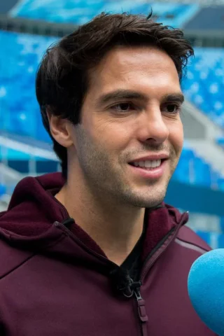 Kaká height profile photo