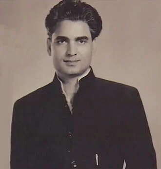 Kamal Amrohi height profile photo