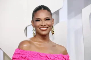 Kamie Crawford height profile photo