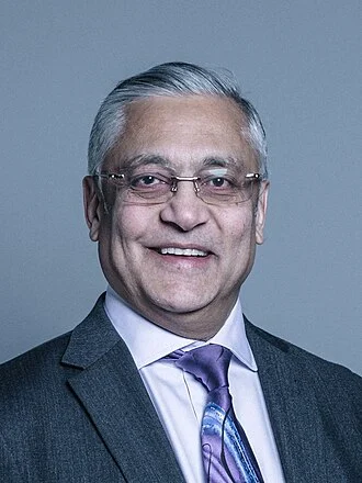 Kamlesh Patel, Baron Patel of Bradford height profile photo