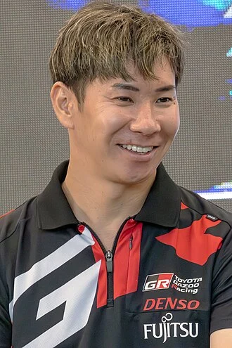Kamui Kobayashi height profile photo