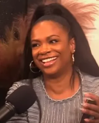 Kandi Burruss height profile photo