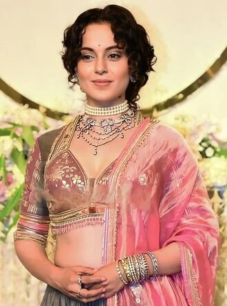 Kangana Ranaut height profile photo