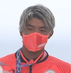 Kanoa Igarashi height profile photo