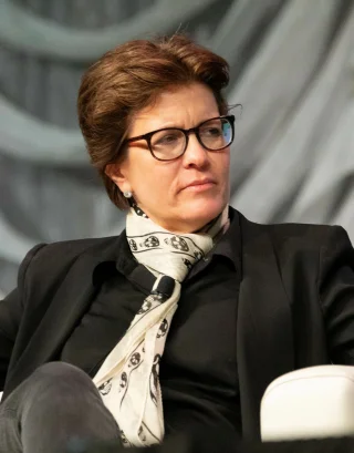 Kara Swisher height profile photo