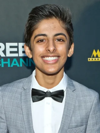 Karan Brar height profile photo