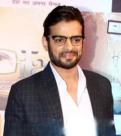 Karan Patel height profile photo