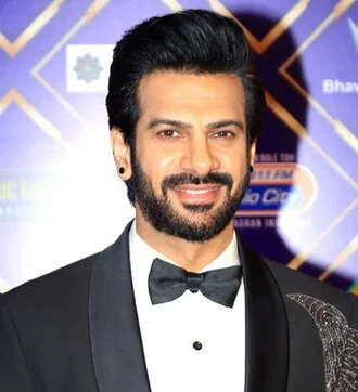 Karan Veer Mehra height profile photo
