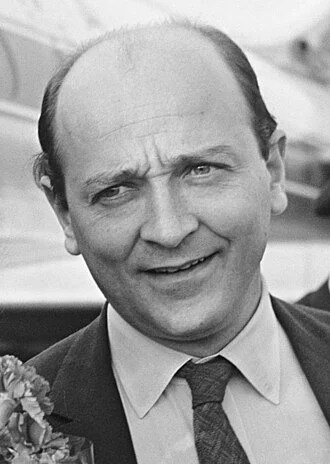 Karel Reisz height profile photo