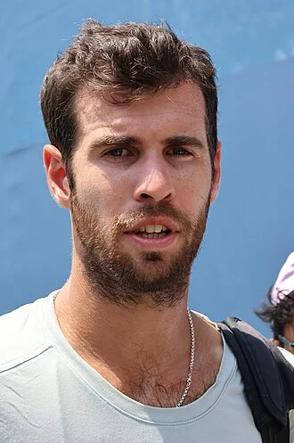 Karen Khachanov height profile photo