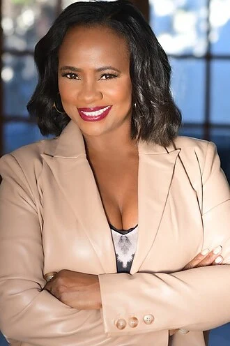 Karen Malina White height profile photo