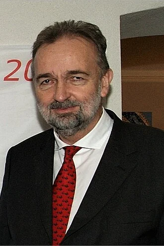 Karl von Habsburg height profile photo