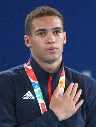 Karol Itauma height profile photo